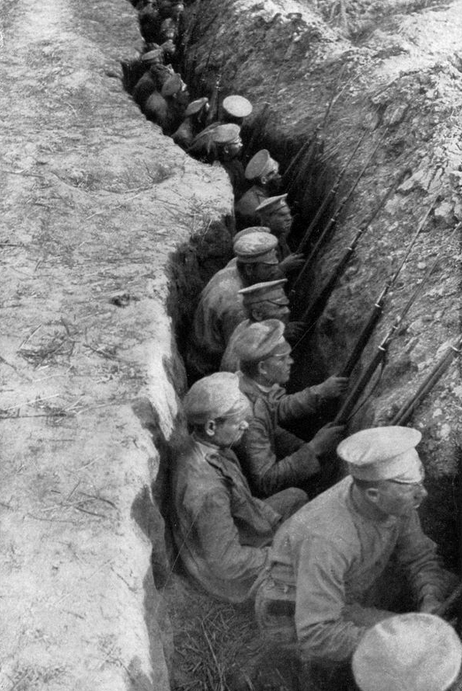 Russian Troops in a trench, awaiting a German attack - 1917