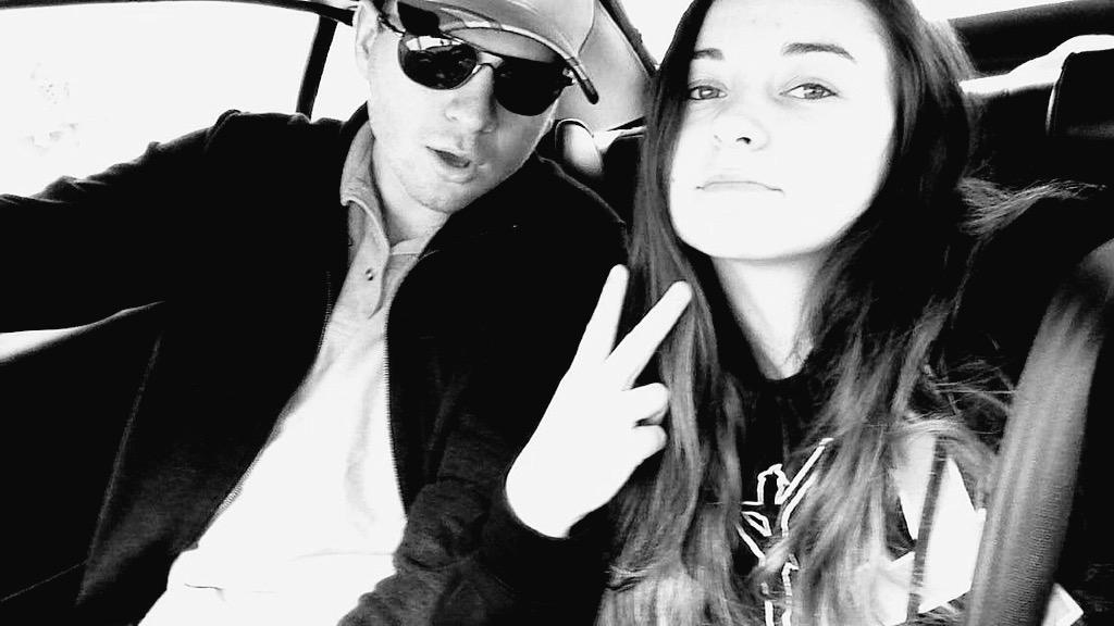 _mmaaadddyy's tweet photo. Lovin' on Lucas because he steps in the snow before me so I don't get my feet wet #REALsiblinggoals http://t.co/1mSJYqNcHy