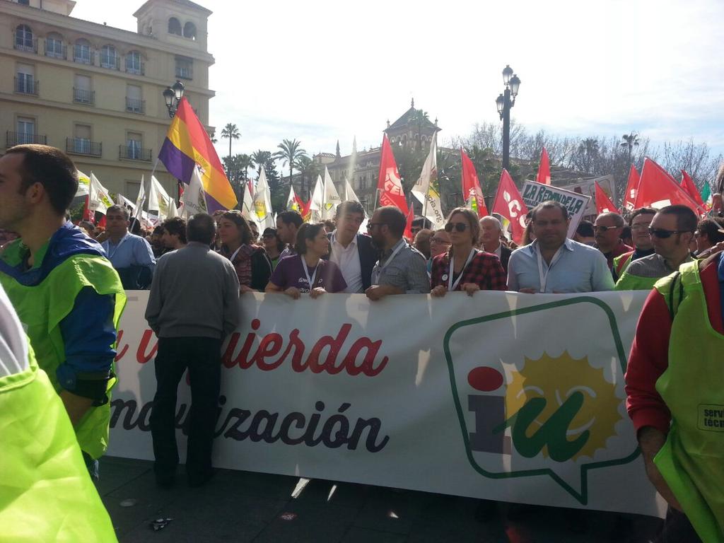 IUComarca's tweet photo. #LaFuerzaDeLaIzquierda  La fuerza de @IUComarca http://t.co/P3wy2s3t49