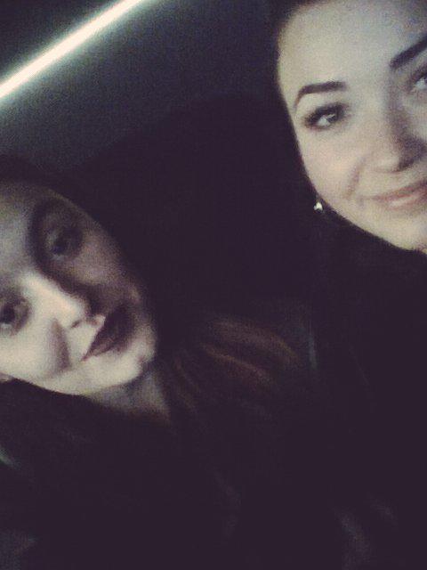 Lisa ∞ tweet media