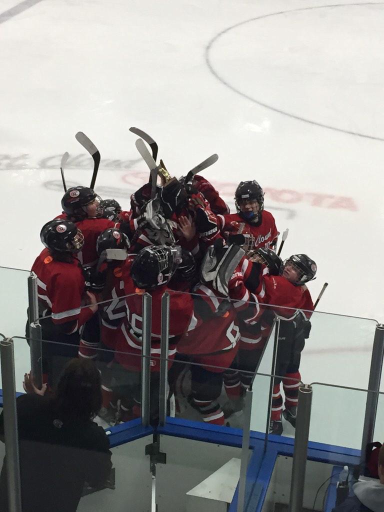 YouthHockeyHub's tweet photo. PWAA: Blake Keller gets GWG in OT to send St. Cloud to State...they beat #1 MPLS 2-1! http://t.co/IZogodY1il