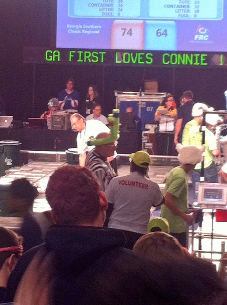 TeamRoboBibb's tweet image. If you aren&apos;t wearing your litter you&apos;re doing it wrong #omgrobots