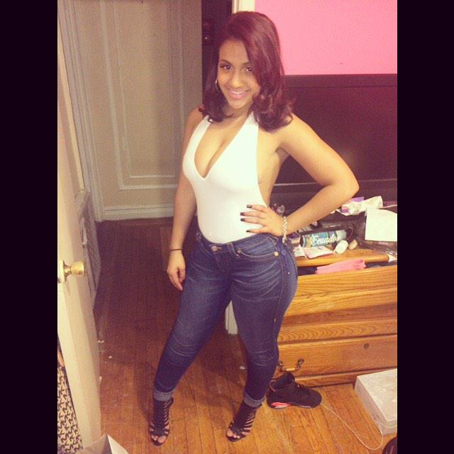a1nanie's tweet photo. Yesterday's fit for the club 😍👀 http://t.co/dwpwfq8Sk6