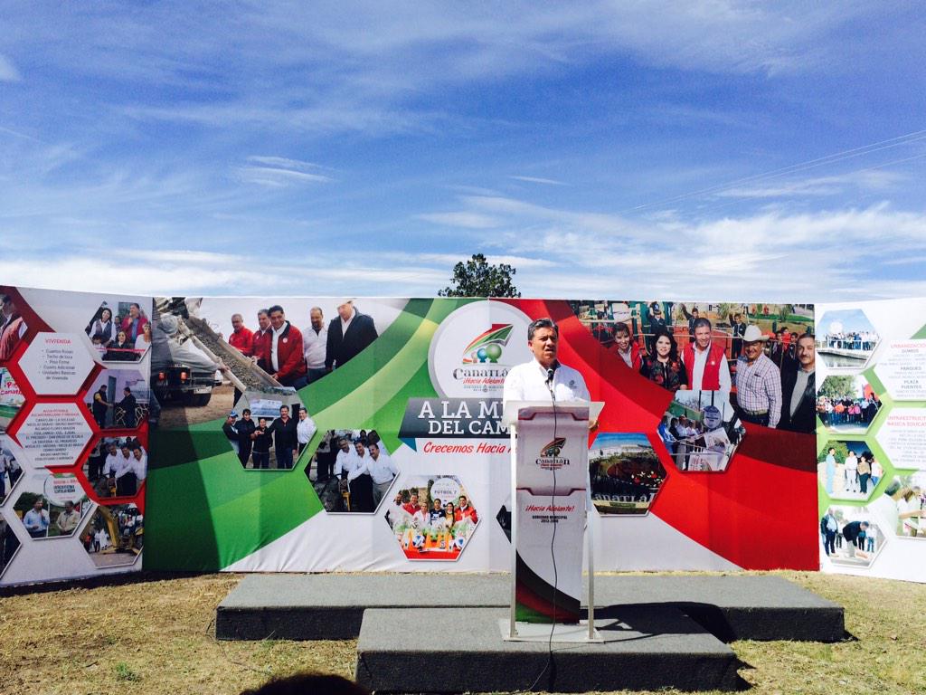 naevis's tweet photo. A la mitad del camino vamos hacia adelante!!! @Canatlan_Gob @JHerreraCaldera http://t.co/06X0EXLsQr