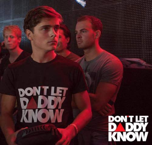 martingarrixPL's tweet photo. ' Ohhhhhhhh What Happening ?? ' http://t.co/x9kq8I6NML
