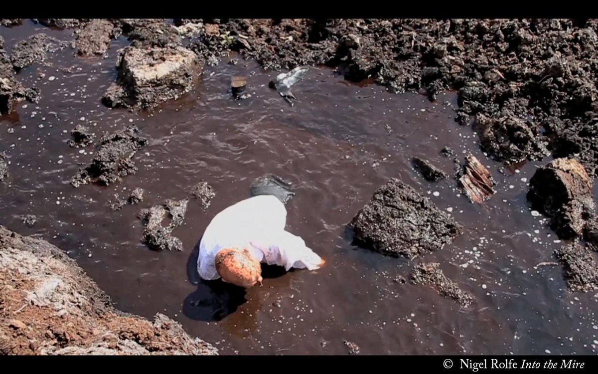 PoetryProjectEU's tweet photo. video Nigel Rolfe / Into the Mire
http://t.co/I3XyeNQqcy http://t.co/kGC5WpaM3O