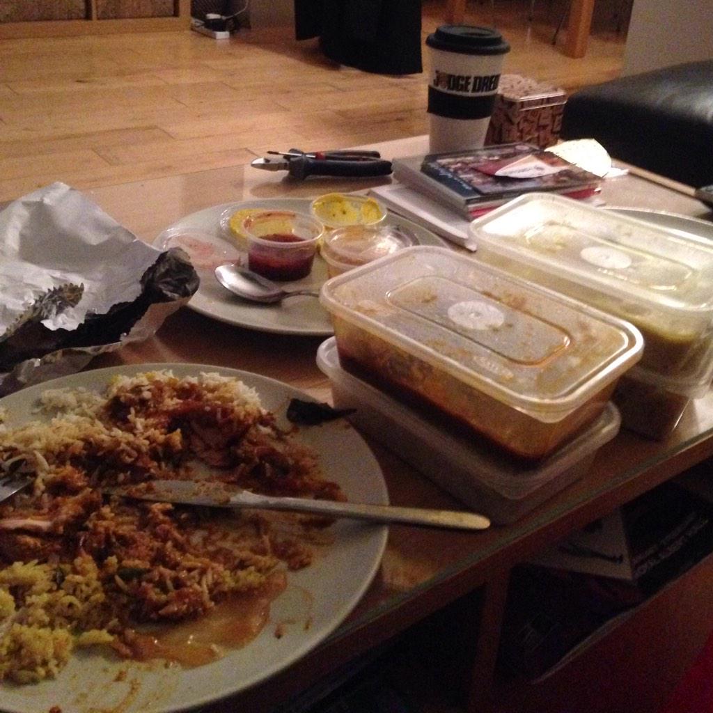 MaiaDunphy's tweet photo. Last treat of the weekend. #Indiandelight http://t.co/oOY0xcDnki