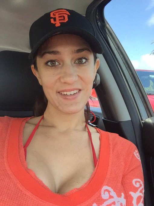 Headed to the beach.. Happy March 1st. ✌️ http://t.co/b4P5CfUI3j<a href="/tag/vivalalucha"class="tags"><span>#vivalalucha</span></a><a href="/tag/familiadetijuana"class="tags"><span>#familiadetijuana</span></a>