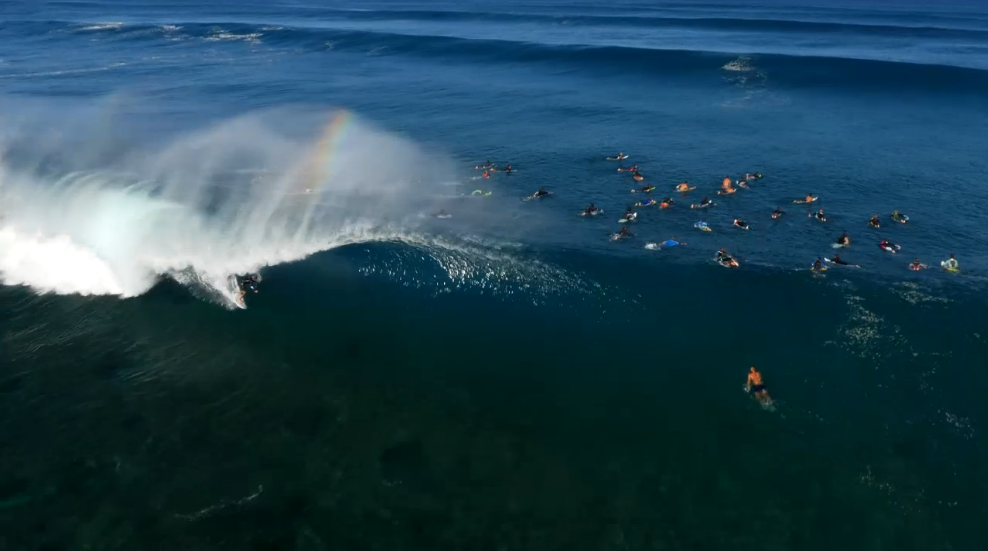 surfline's tweet photo. A birds-eye view of Oahu's Seven Mile Miracle http://t.co/Ei1hCy8H40 #SurfFromAbove @TurtleBayResort http://t.co/s8DY8PJSiq