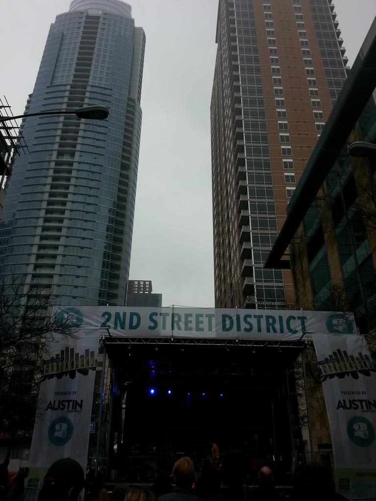 MichaelAusTx's tweet photo. THX @car2goAustin for getting me to the #AustinMonthly #2ndStSoundcheck hassle free♥ @Do512 @ShinerBeer @austinmusic http://t.co/yz65yO188r