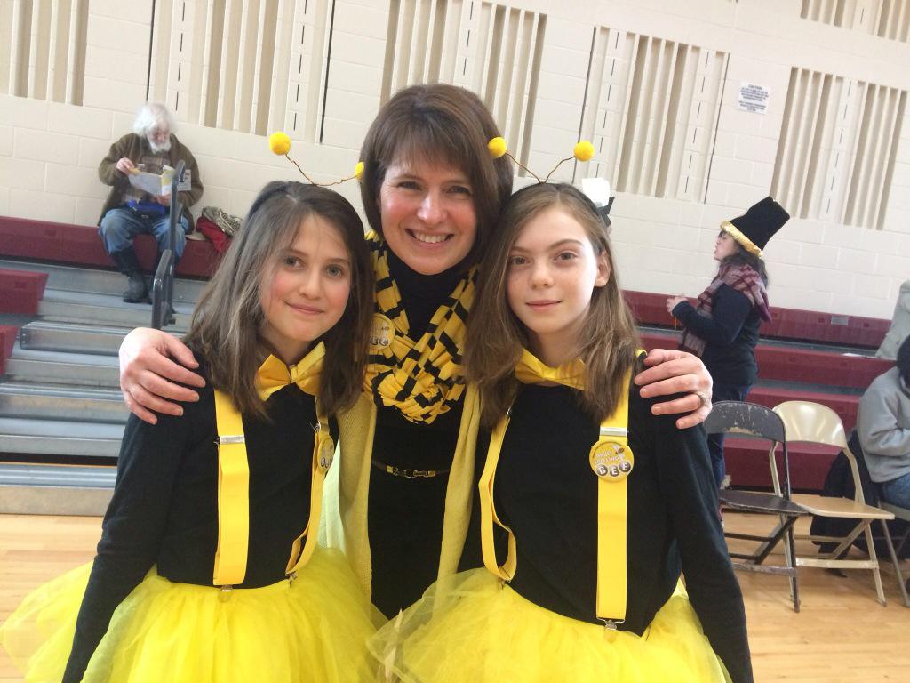 #IPEISpellingBee fairies Meira and Grace with Julie as spelling begins @IthacaHS_NY. How many words will be spelled?