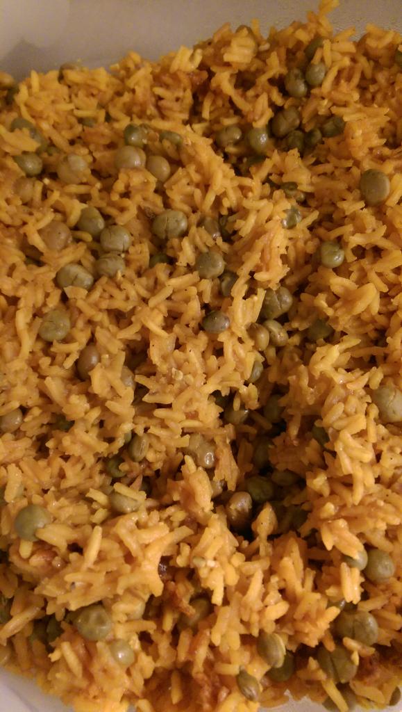 Th3_Germ's tweet photo. Aroz con gandules #Sazon #sofrito #bedico http://t.co/NuJu7IAiWn
