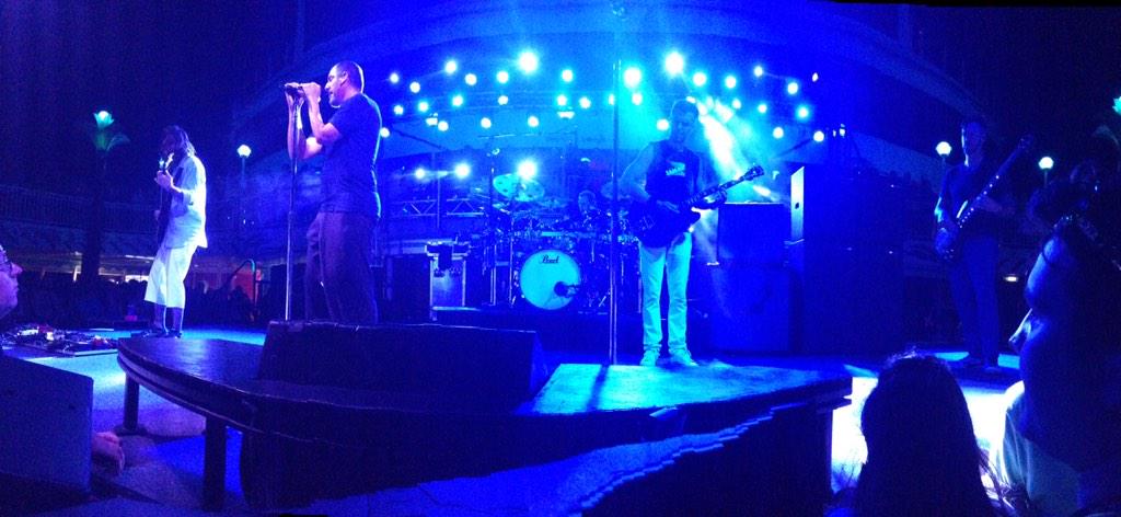 DanGuyWhat's tweet image. Tried gettin a panoramic of #InnerLightSpectrum on that @311Cruise @311 😎🎶