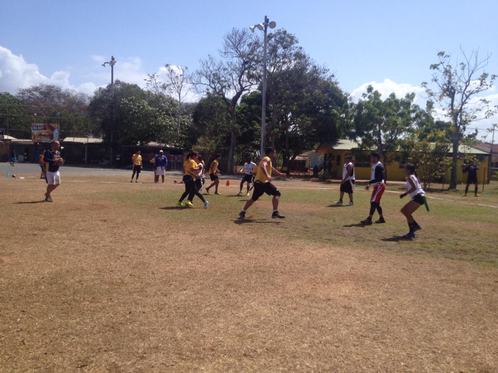 Aun puedes llegar y compartir con nosotros esta tarde de flag! En el club Bacodem #chitre 🏈🙌