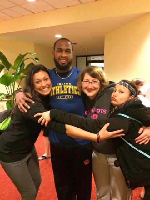 mannyshow84's tweet photo. The players @usafootball loves Coach Manny hahaha #WWFG2 http://t.co/io0jMaokSF