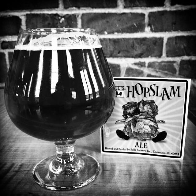 matthewcerrone's tweet image. #BeerStatus: HopSlam at VineAndBarley, which is as awesome as I remember, Beer_Crafter. Sip of Sunshine may be bett…