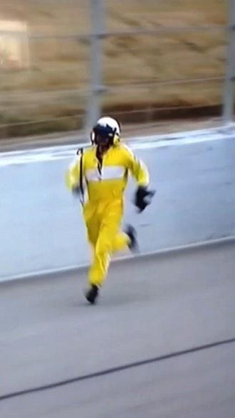 B_Cz634U0AAWlY_.jpg:large