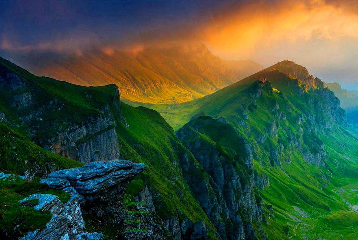 Romanian Treasures (@rotreasures) on Twitter photo <a href="/rotreasures/">Romanian Treasures </a> whishes you a Happy Spring and Treasured #Memories full of #Travel and #Explorations! <a href="/rotreasures/">Romanian Treasures </a> whishes you a Happy Spring and Treasured #Memories full of #Travel and #Explorations!