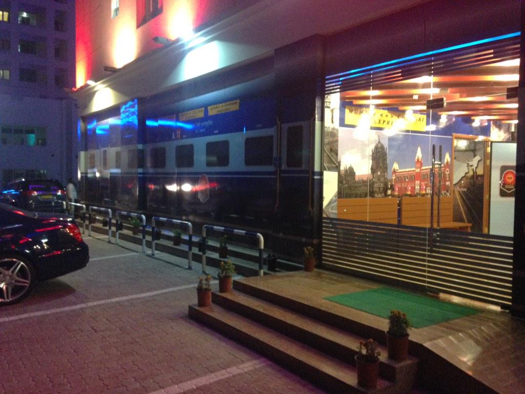 SunriseCurryclb's tweet photo. Innovations in Oman! Train concept restaurant combining North South Indian flavours http://t.co/6arlJ9YDCv