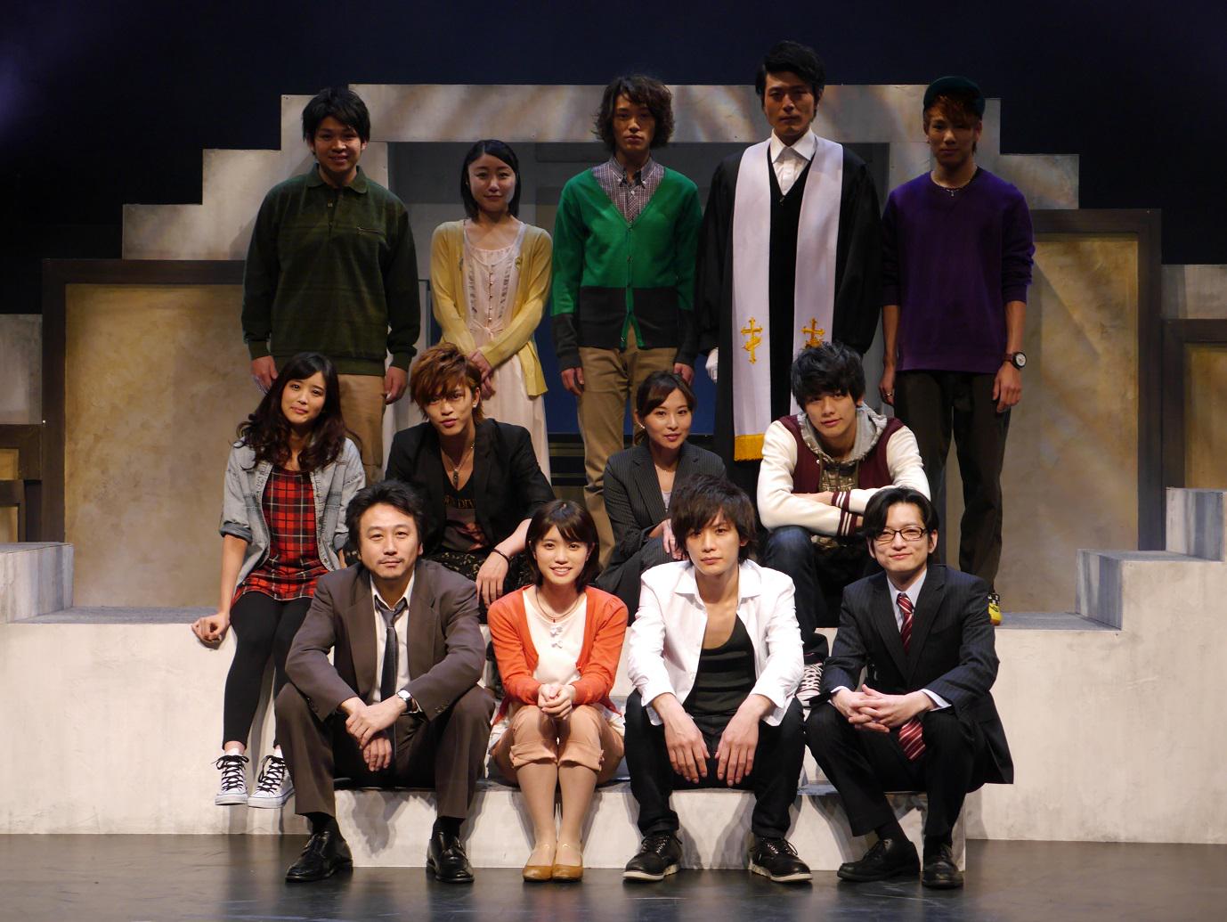 舞台版八雲 Twitterissa 舞台版 心霊探偵八雲 祈りの柩 大千秋楽を迎えました 東京 大阪と 本当に沢山のお客様にご来場頂き キャストスタッフ共に幸せな気持ちでいっぱいです ご来場頂いた皆様 応援して下さった皆様 ありがとうございました 舞台版 舞台版八雲 Twitterissa 舞台版 心霊探偵八雲 祈りの柩 大千秋楽を迎えました 東京 大阪と 本当に沢山のお客様にご来場頂き キャストスタッフ共に幸せな気持ちでいっぱいです ご来場頂いた皆様 応援して下さった皆様 ありがとうございました 舞台版
