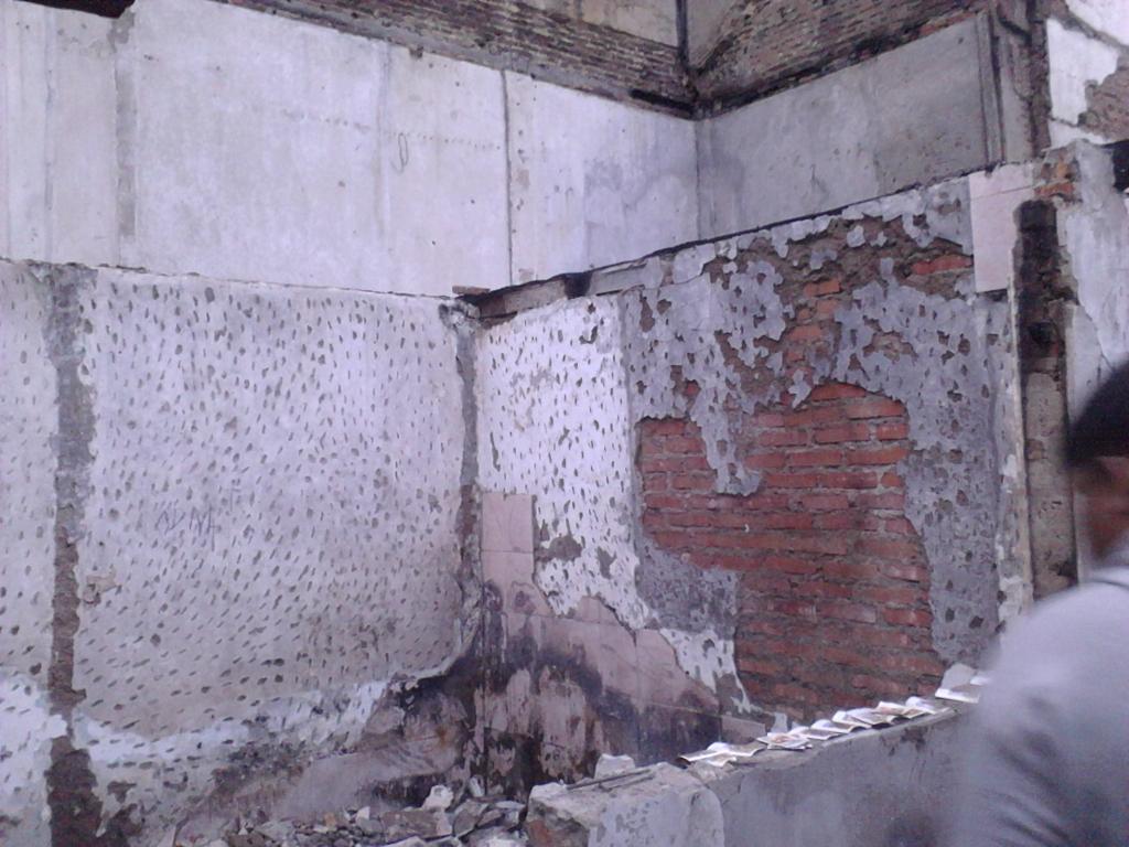 gemeinschaft25's tweet photo. Nih kondisi terakhir rumah @addiii25 http://t.co/W2XSpJDZMu