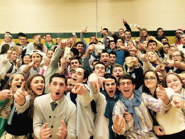 SENIORS tweet media