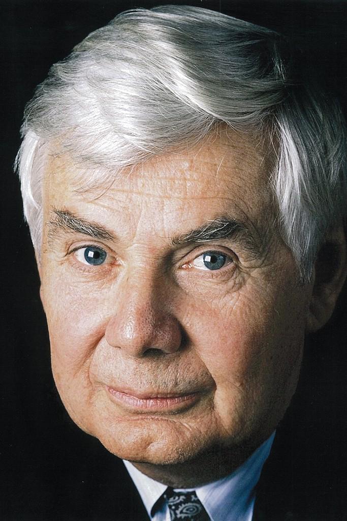 wwd's tweet photo. Remembering John B. Fairchild http://t.co/Sc9aXPVsZi http://t.co/PtoP6f1dSx