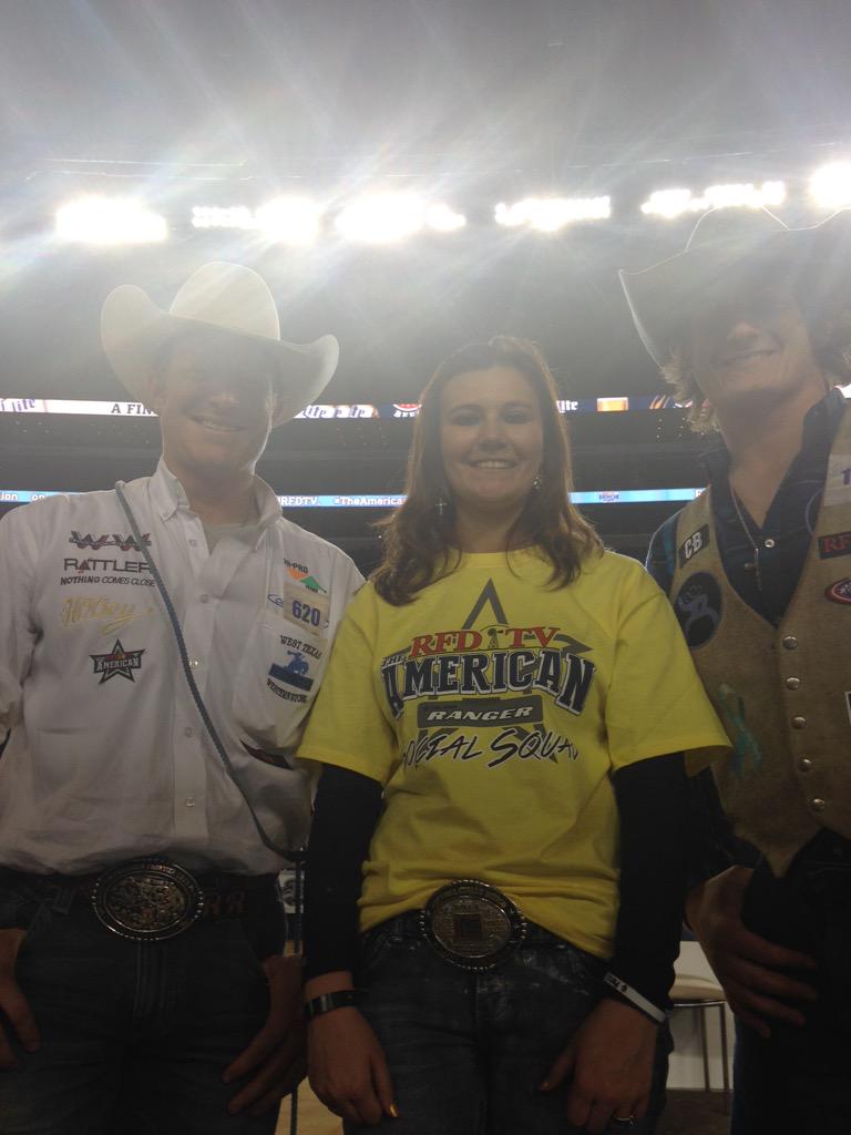 LaceyLynn15's tweet photo. On the winner circle got to meet The two million dollar winners &amp; @TheTaylorPrice1 Reese Riemer . #theamerican http://t.co/Fxze9ZgkUN