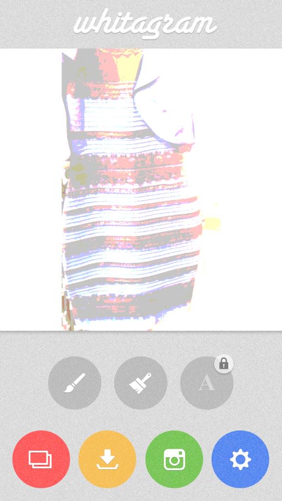 kcrlberg's tweet photo. smh it's blue n black but the lighting makes that corner gold man just bc one bit is gold doesn't mean all of it is http://t.co/EkeY1umgFx