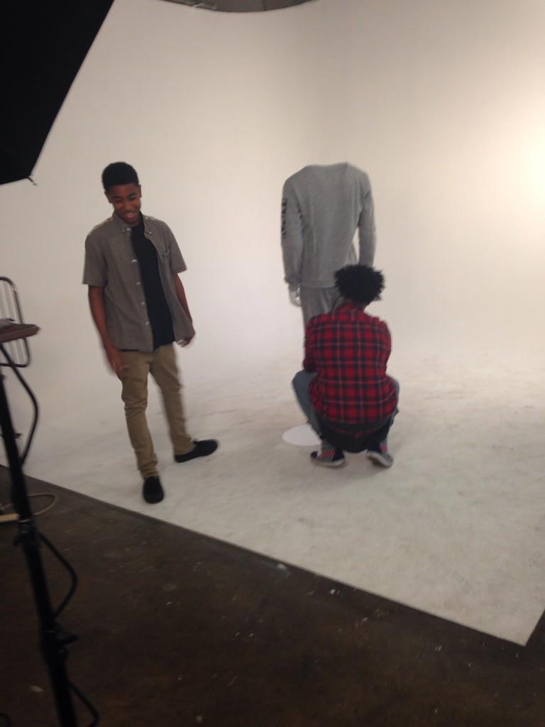 dmitriljackson's tweet photo. Working #karlkani #hustle #fun http://t.co/sOE8zhN80h
