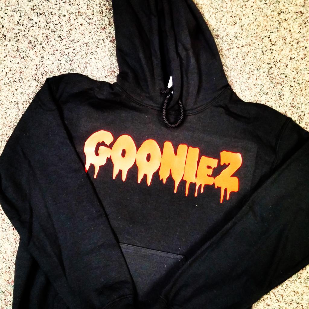 ayocustoms's tweet image. Custom hoodie we made for that G00NIeZ crew #rap #realestcrewout #customhoodie #hiphop
