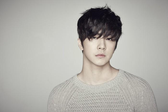 soompi's tweet photo. #Thunder Confirmed to Return with New MBC Drama Since Departure from #MBLAQ http://t.co/OsL2mNT9kX http://t.co/lRiGAxS6Uh