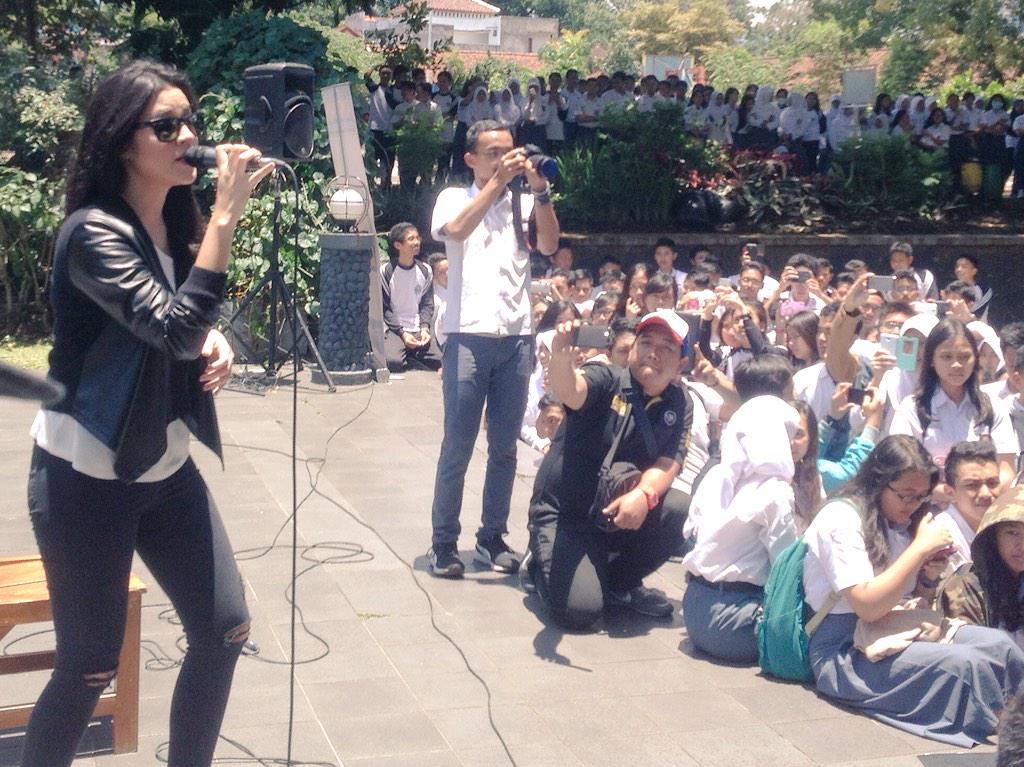 ARDAN RADIO 105.9 FM tweet media
