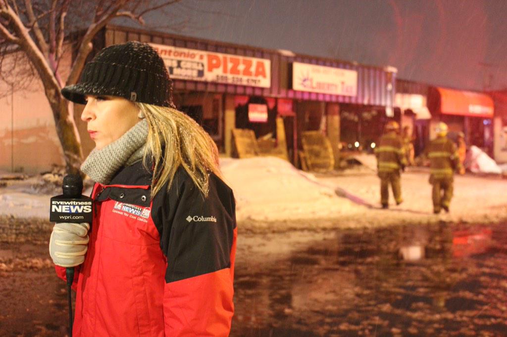 RayTheDroneGuy's tweet image. Preparing for live broadcast by @ksullivan_wpri at Seekonk fire scene. #BreakingNews #localcoverage #reporter #fire