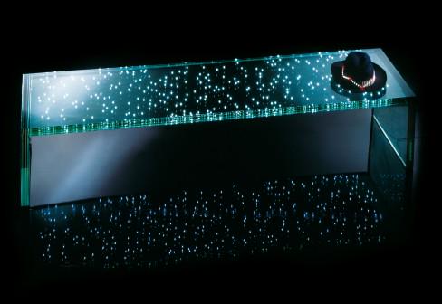 Звездная скамейка от всемирно известного дизайнера Инго Маурера
#дизайн #промышленность #Ingo_maurer