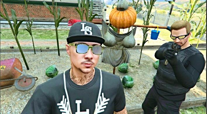 FsocietyP4's tweet image. Hanging out exploring Los Santos with @GeoffToddS #2manarmy #partnersincrime #GTAV #GTAVOnline #GTAPhotographers