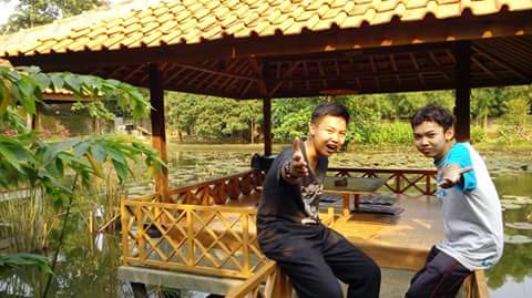 Mantan ketua sama wakil ketua kita nih😄 Sukses terus yaa kakak kakak mujahid! Haamasah!