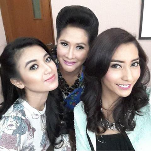 Maaf y fullywers kmarn sabtu g jd tyang ini talkshow nya, mlm ini tyang jam 19.30 d nettv <a href="/netmediatama/">Netmedia</a> <a href="/ViaRahaesita/">Sylvia Fully R</a>