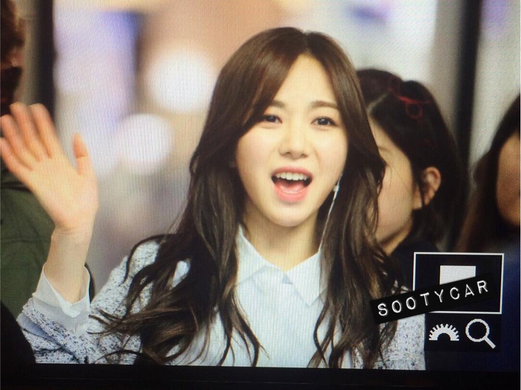 B_F2Sr3U8AAecZm.jpg:large