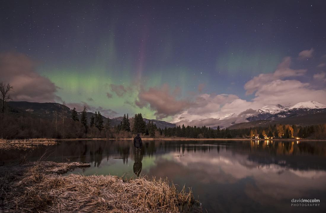 davidlmccolm's tweet photo. Enjoying the (very) early morning view this morning #Whistler #aurora @TamithaSkov @AuroraMAX @GoWhistler http://t.co/5VsrWywab6