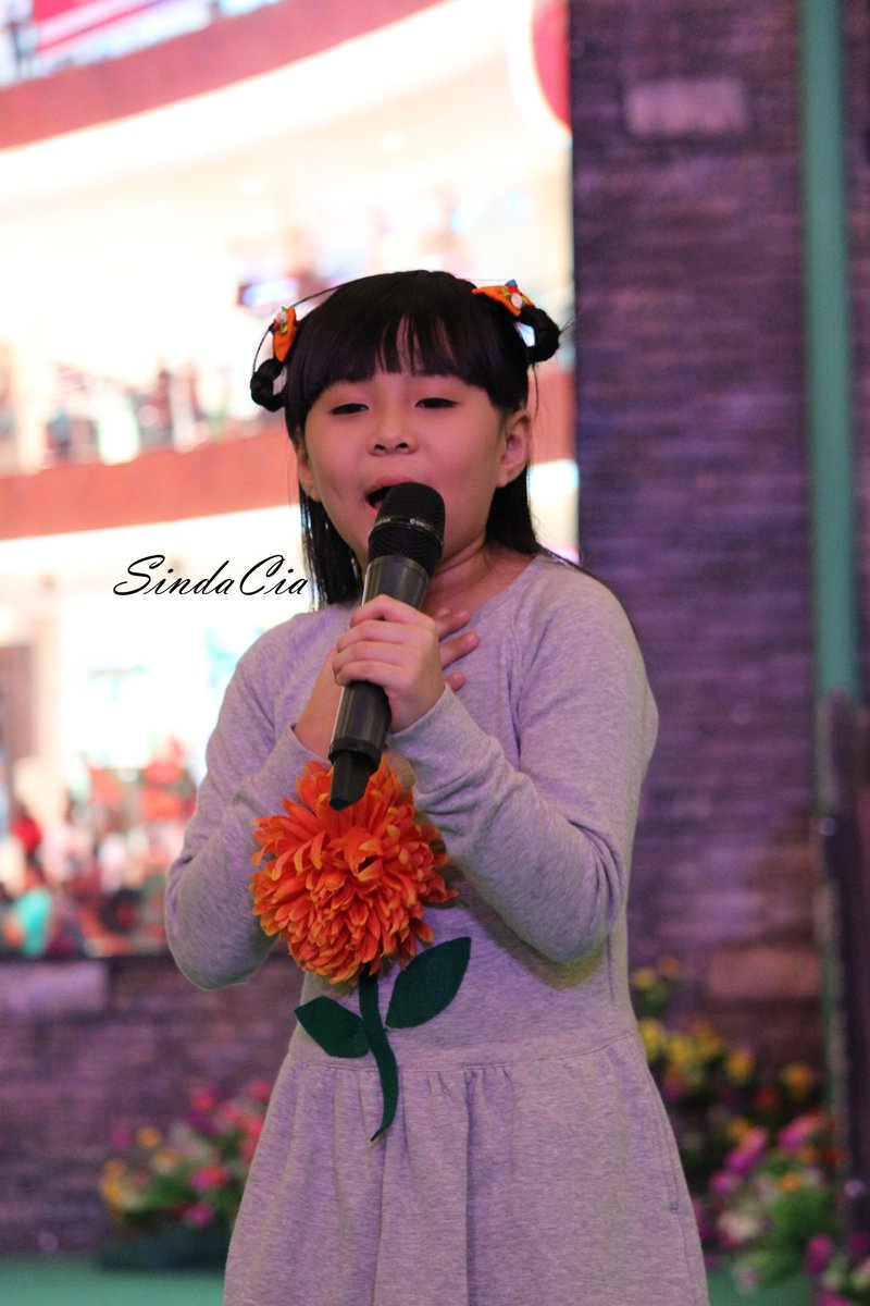 "<a href="/Sinda_cia/">ciaaa</a>: #sherepict <a href="/Ellyn_Clarissa/">Ellyn Clarissa</a> at Sumarecon Mall Serpong 01-03-2015 "