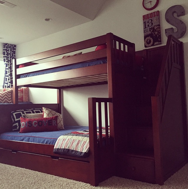 maxtrixkids's tweet photo. What do you think about our twin over full #bunk with staircase model "sumo"? Looking great, right? #maxtrix http://t.co/IjtEJ9P7DH