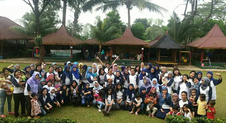 NACCommunity's tweet photo. Minggu, 1 Maret 2015. Event "Superwives Big Bang" at Taman Wisata Pulau Situ Gintung 😍
#SuperwivesClub
#NACCommunity http://t.co/bEChxsYFSj