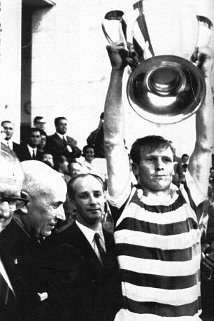 Happy birthday Billy McNeill    xxxx 