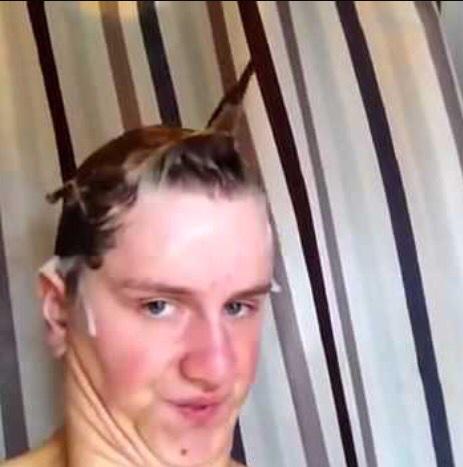 Alexholttilover tweet picture