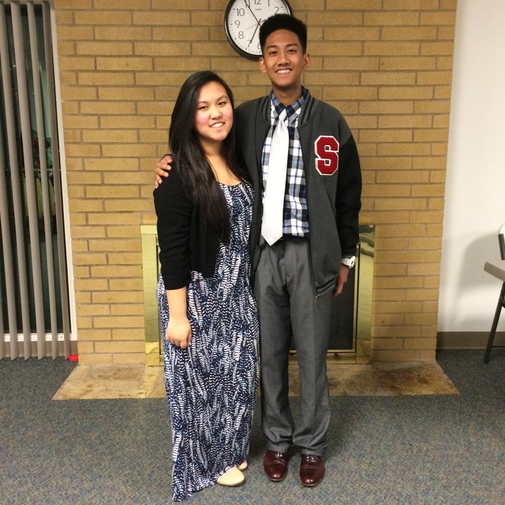 krissyveebaby's tweet photo. I bet he missed service this morning so that's why he attended tonight. π anyway, aye burien friends!! (x
#krobert π http://t.co/QDJhVBxXiK