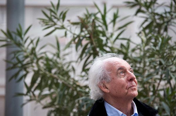 .<a href="/rpdroit/">Roger-Pol Droit</a>: "No hay nada que comprender, lo que hay que hacer es sentir" bit.ly/1F0bLt4 por Ima Sanchís