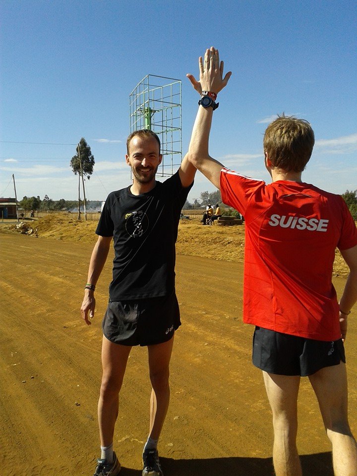 FalkCierpinski's tweet image. Teamwork! #kenya #moibenroad #longrun 
on.fb.me/1zybIQH