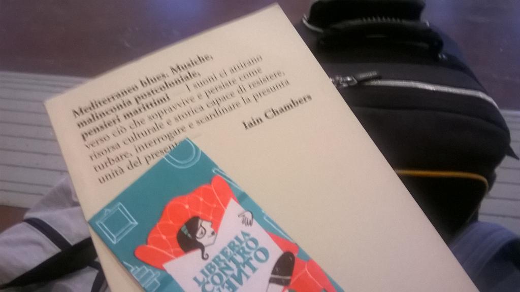 il_font's tweet photo. Un viaggio in attesa di un treno #MediterraneoBlues #Chambers #music http://t.co/84HGMaMIYU