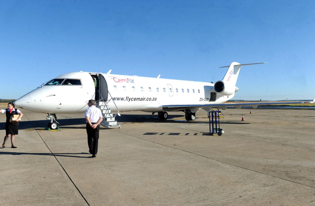 Nuwe lugdiens <a href="/FlyCemAir/">CemAir</a> sprei vlerke tussen Johannesburg en Bloemfontein.  netwerk24.com/nuus/2015-03-0…
